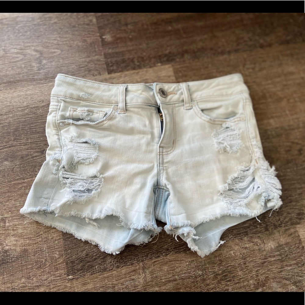 AEO Super Stretch Distressed Denim Shorts